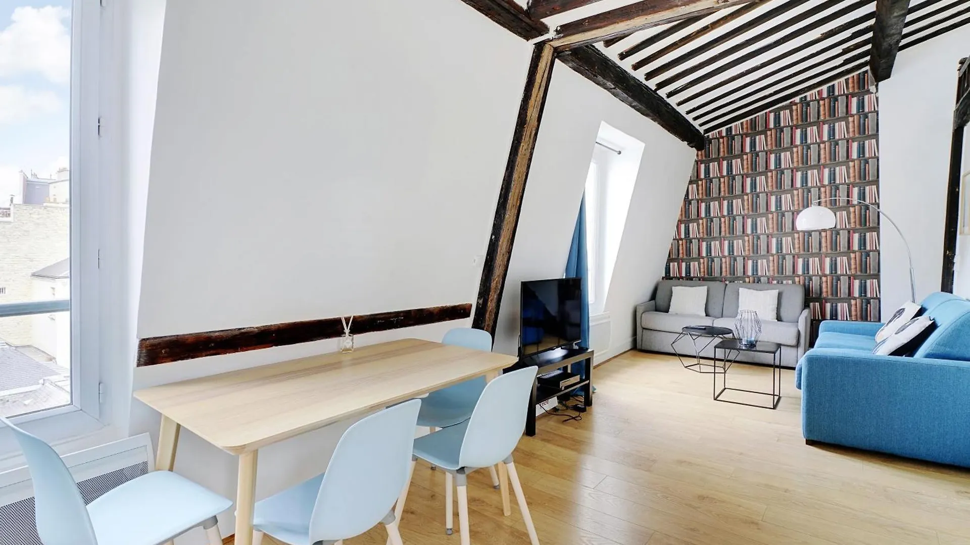 Parisian Charm In The Heart Of The Marais ! * Paris